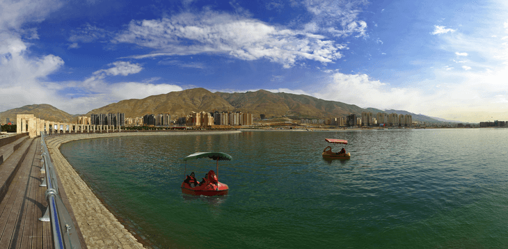 Lake of Martyr of the Persian Gulf in Tehran